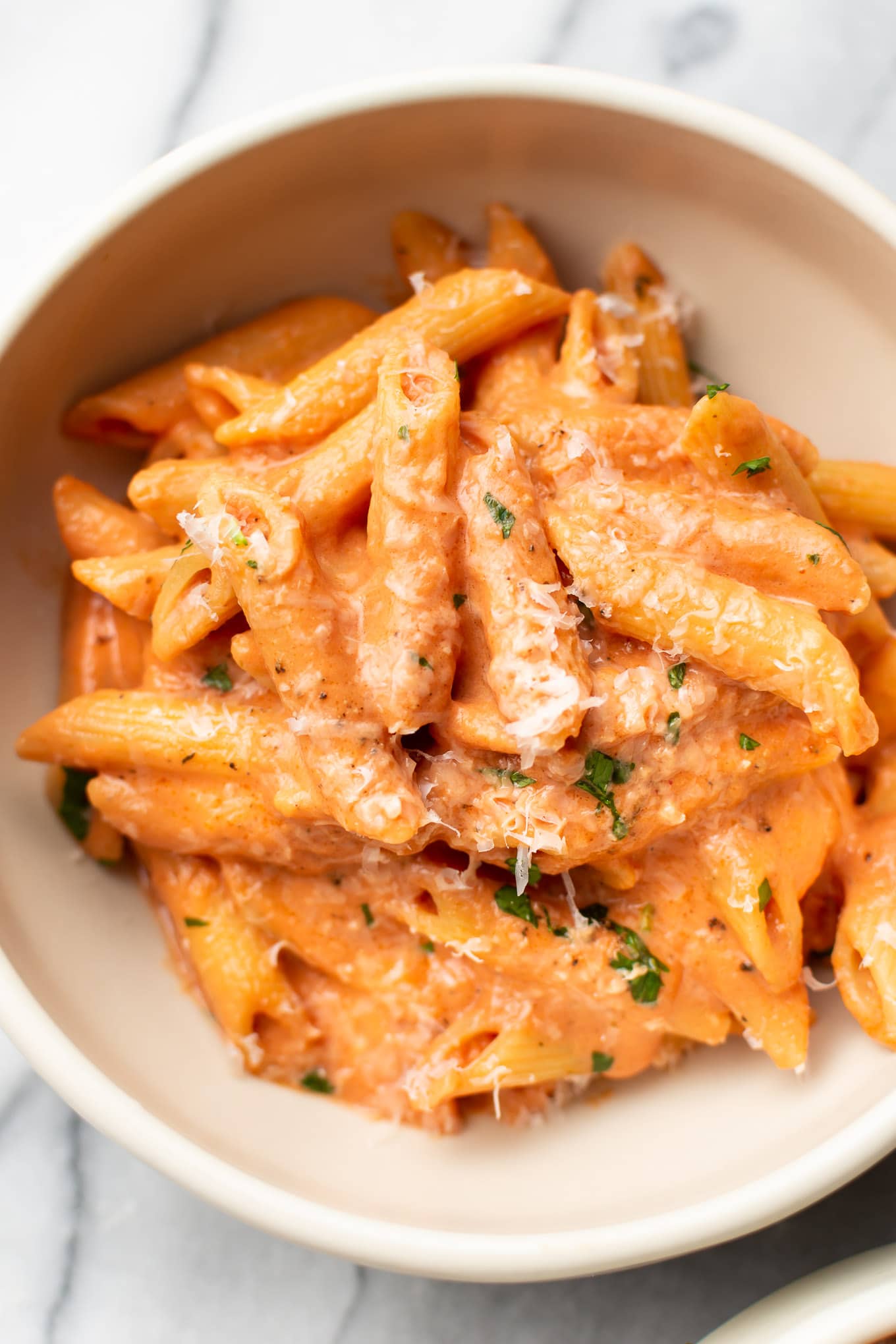 Super Easy Creamy Tomato Pasta Mimicrop