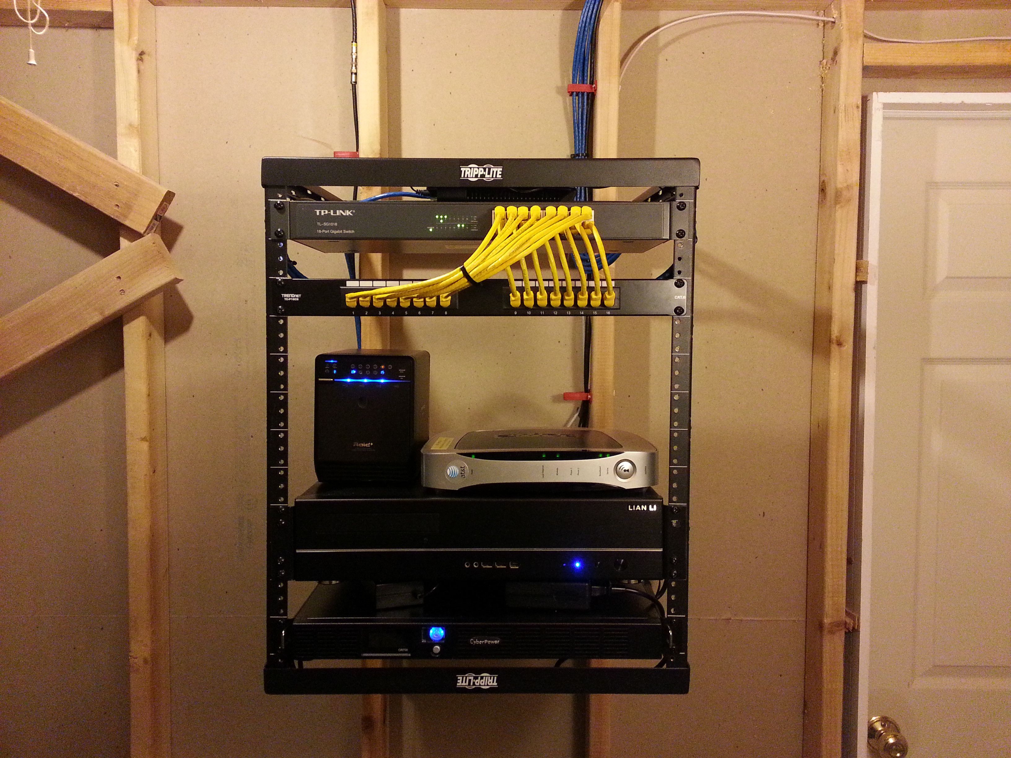 Best 25+ Network rack ideas on Pinterest DIY storage hacks, DIY