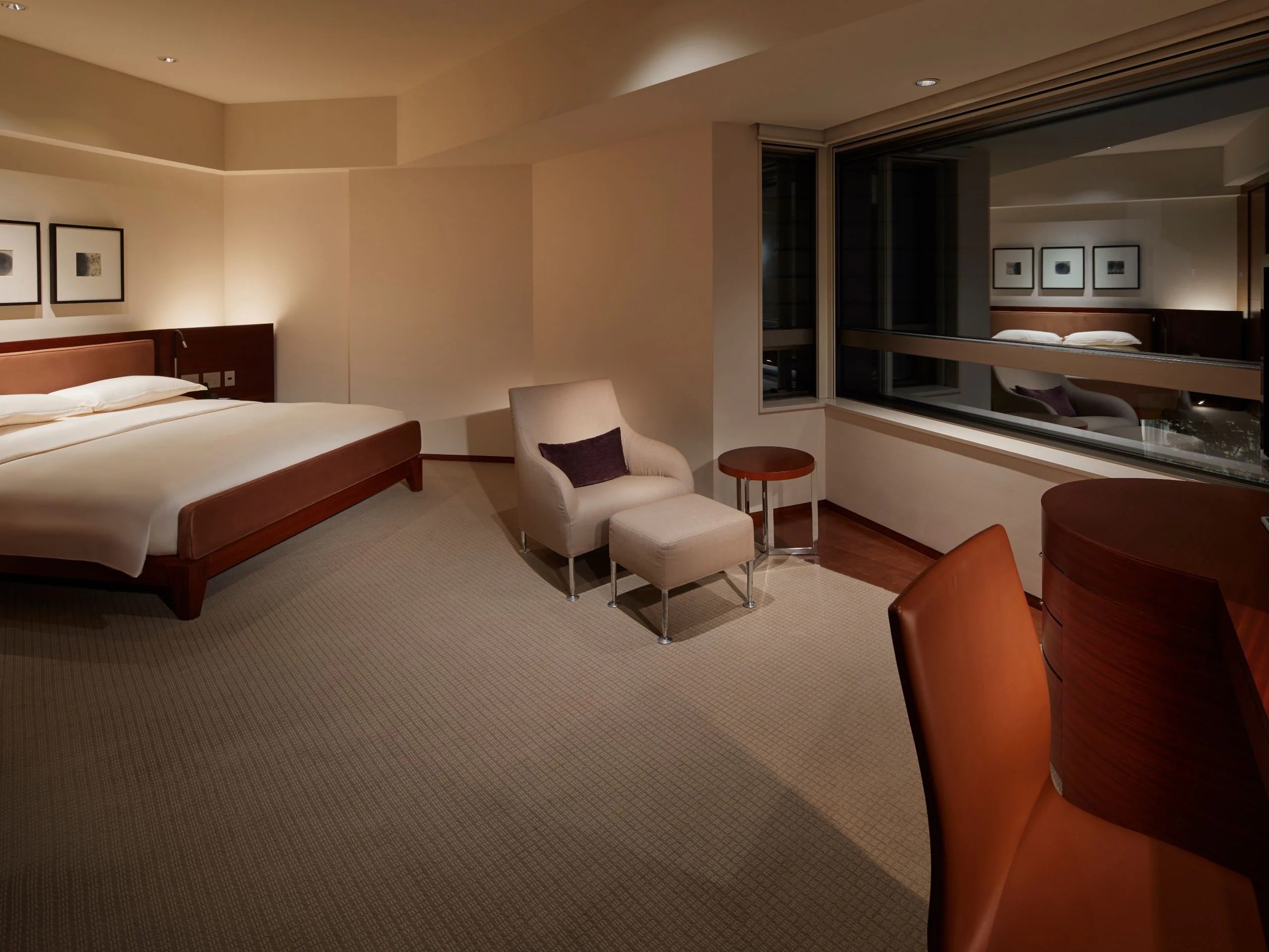 Luxury Hotel Suites & Spacious Rooms in Roppongi Grand Hyatt Tokyo