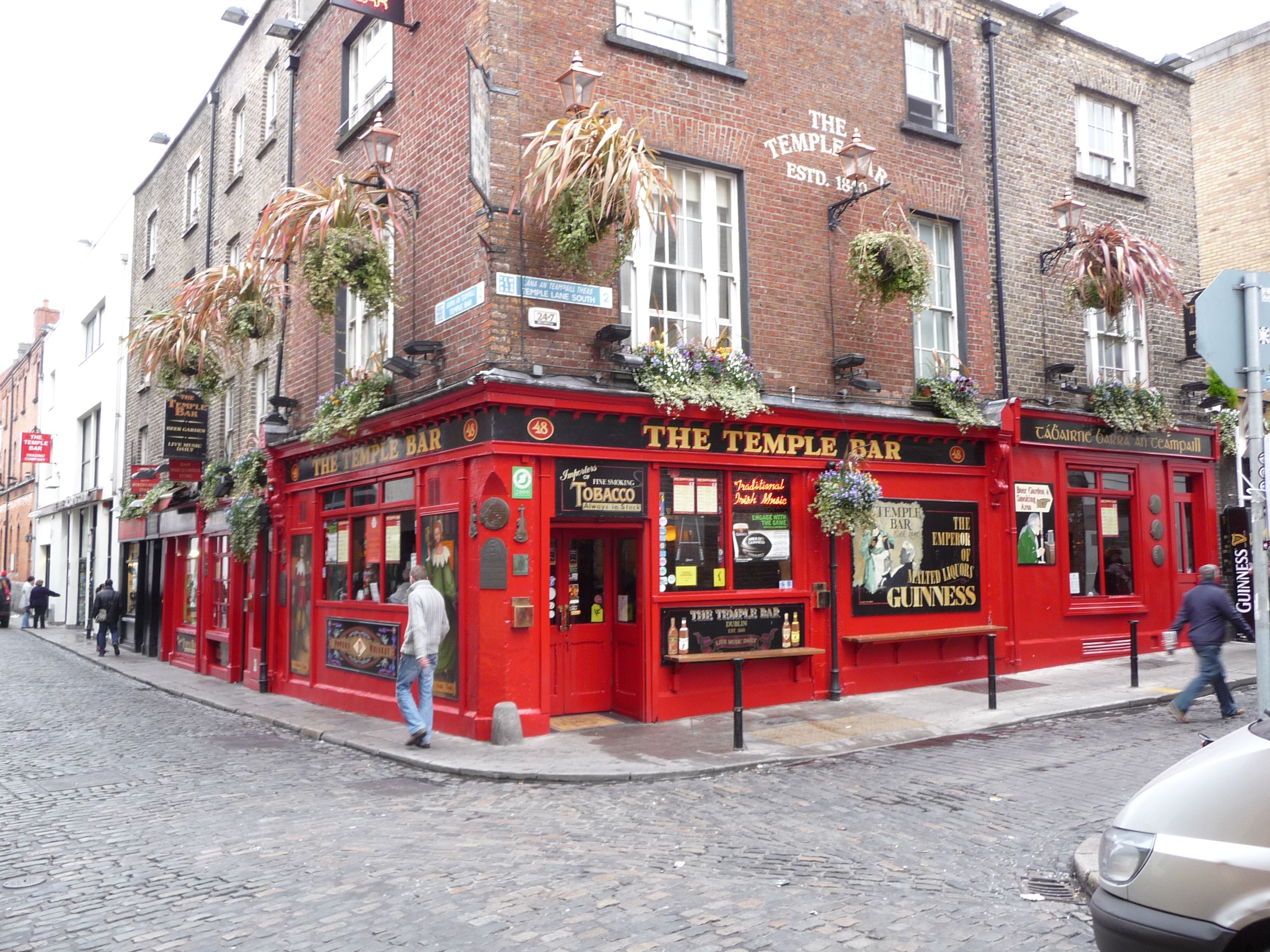 Dublin, Ireland Temple Bar Temple bar, Places, Favorite places